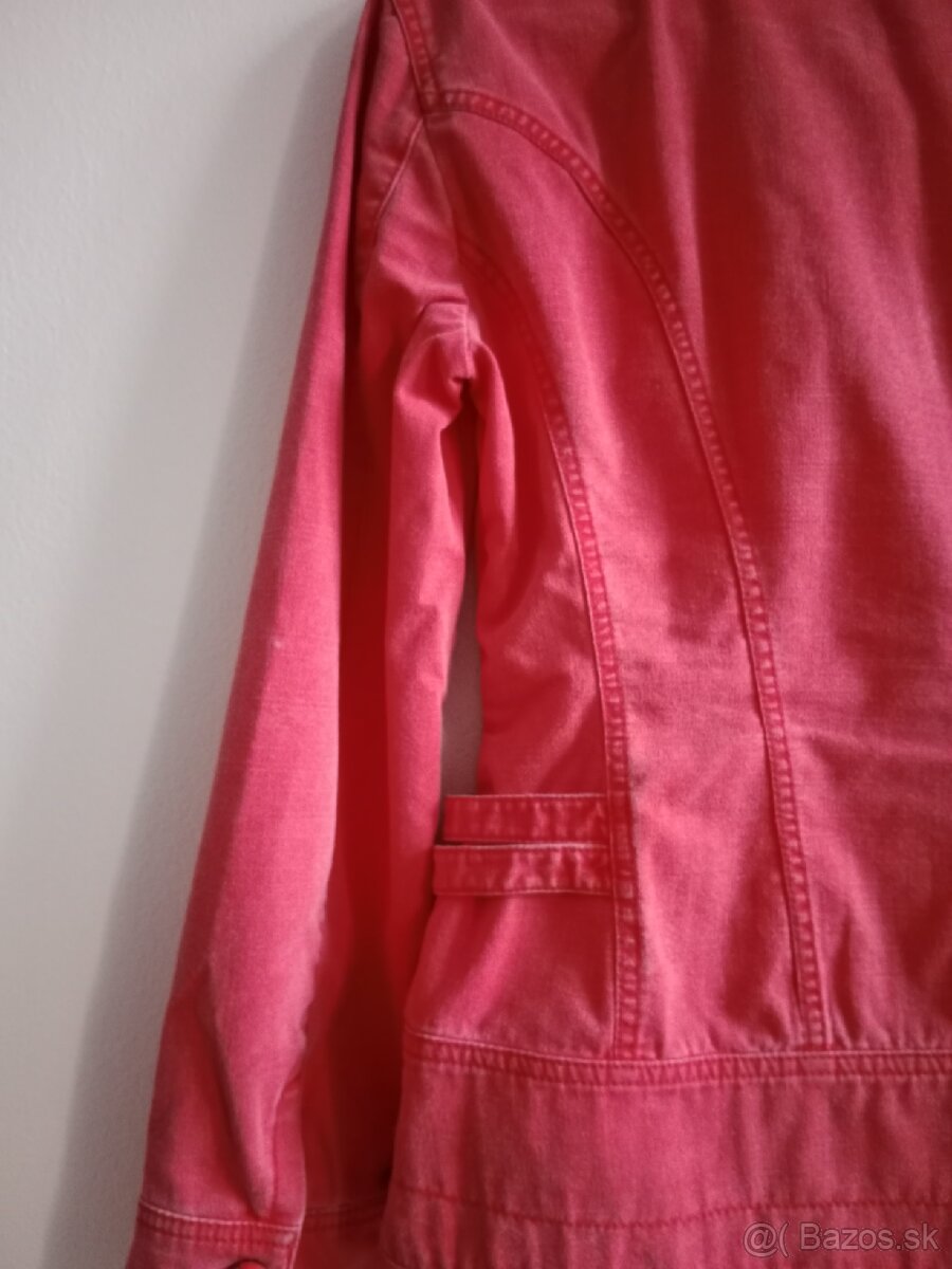Riflova bunda - 8