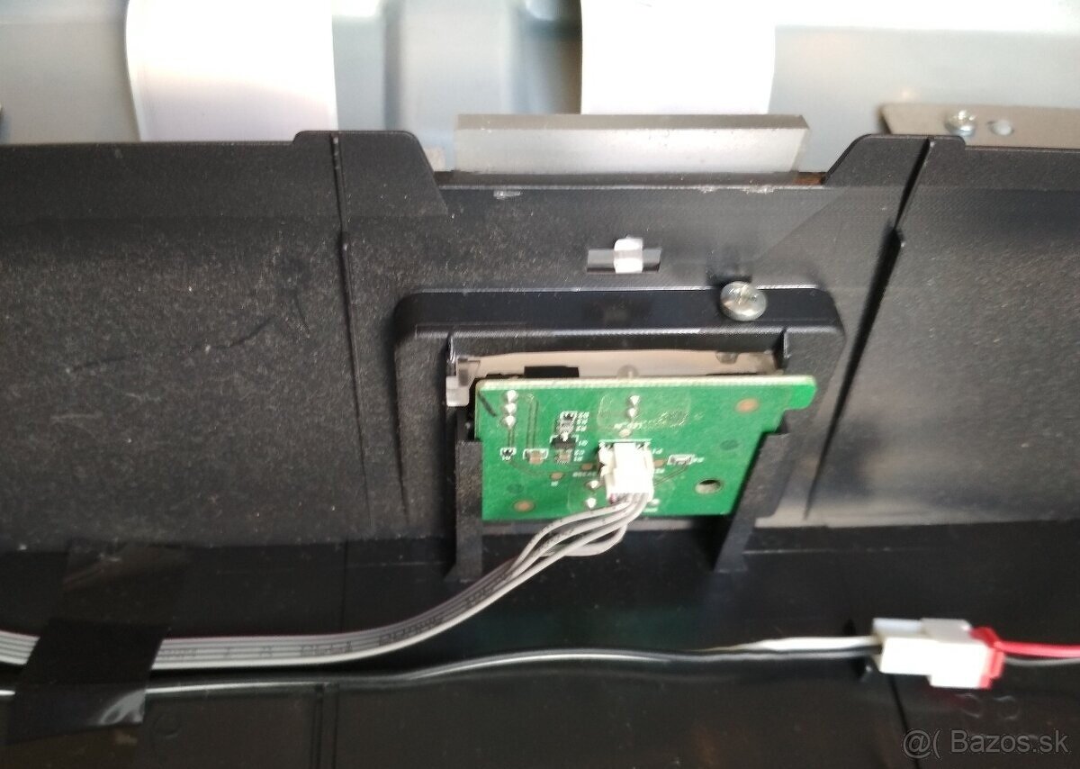 Rozpredám TV TCL 65DP600 - 8