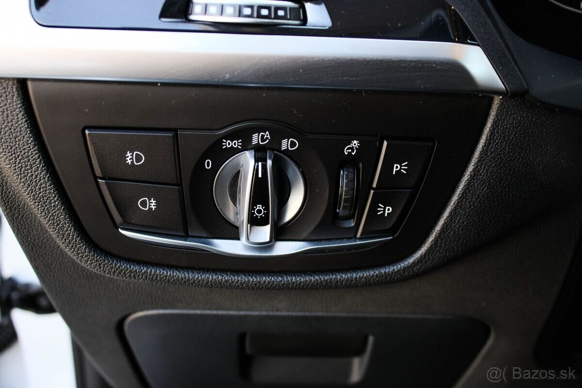 BMW X3 xDrive30d Luxury Line A/T - 8