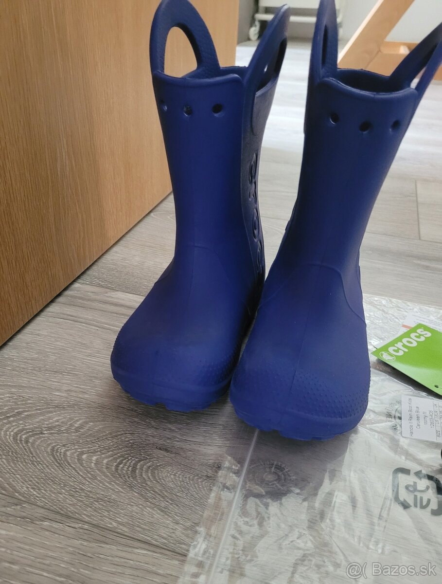 Crocs gumáky J3 - 8