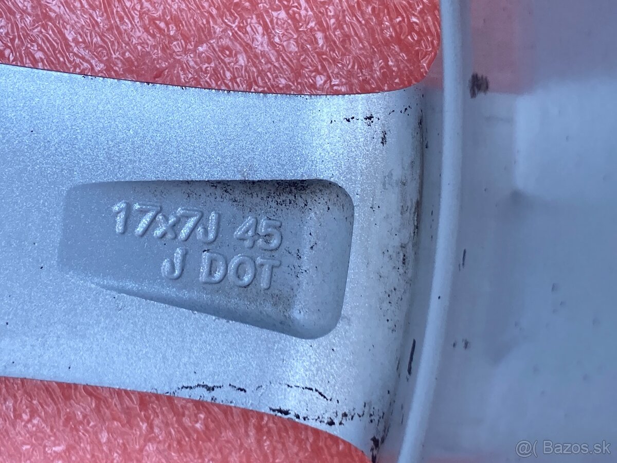 Toyota 5x114,3 R17 - 4ks - 8