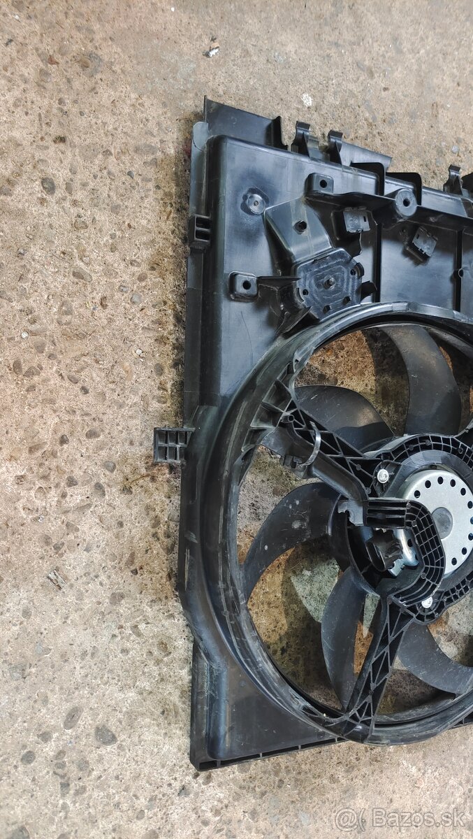 Ducato,Jumper,Boxer. Držiak ventilátorov . - 8