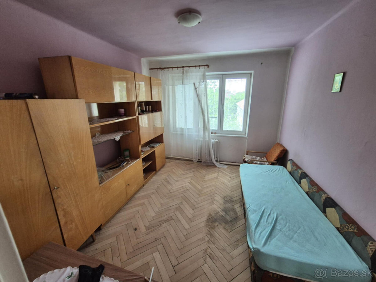 EXKLUZÍVNE IBA U NÁS Na predaj tehlový 3 izbový byt 70 - 8