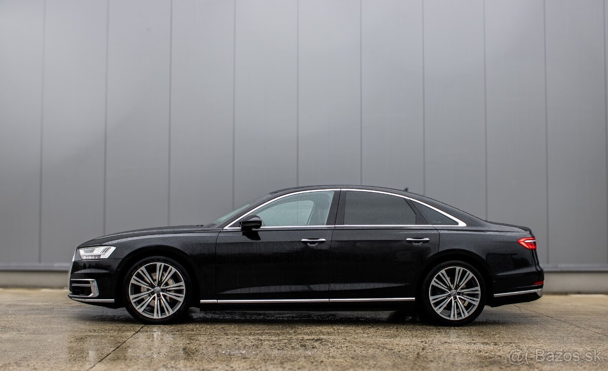 Audi A8. - 8