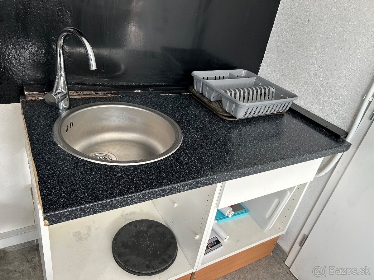 predám zariadenie z bistra - 8