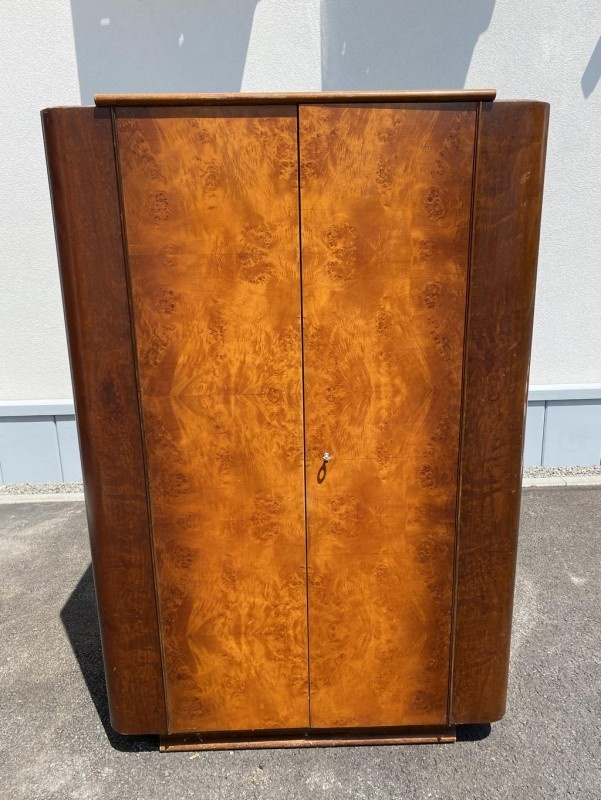 Elegantné šatníkové skrine - 8