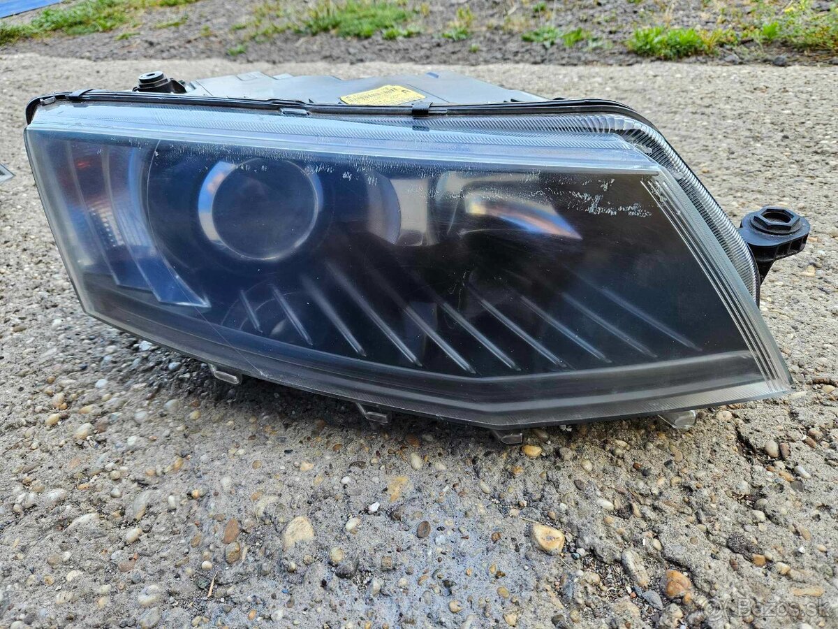 PREDAM XENONY SKODA OCTAVIA III - 8