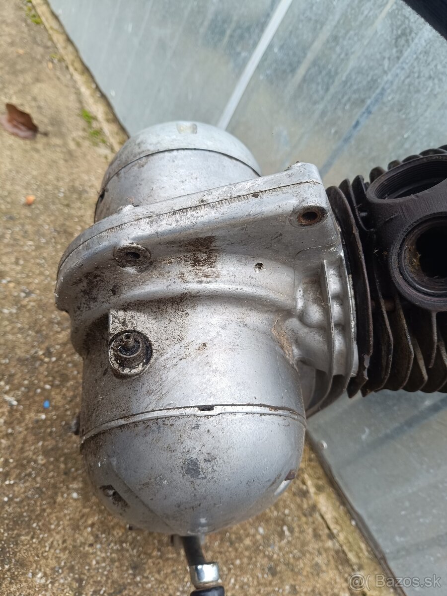 Motor Jawa 250/559 - 8