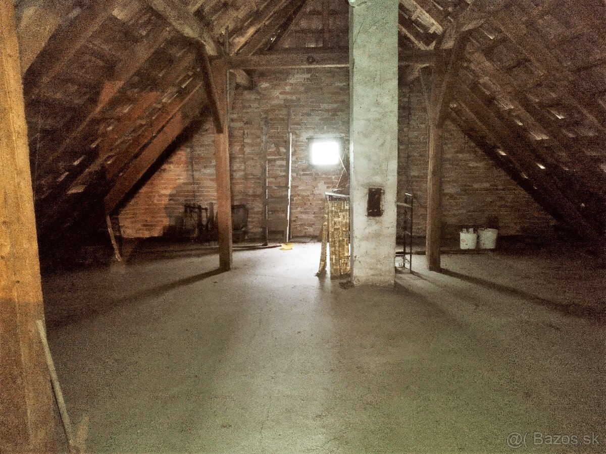 Predáme 4 izbový RD v obci Petrova Ves - 8