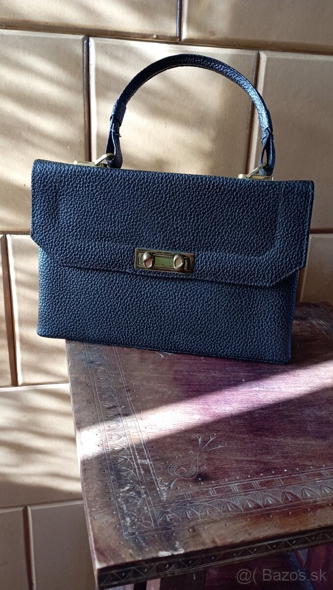 Stará kožená kabelka - 8