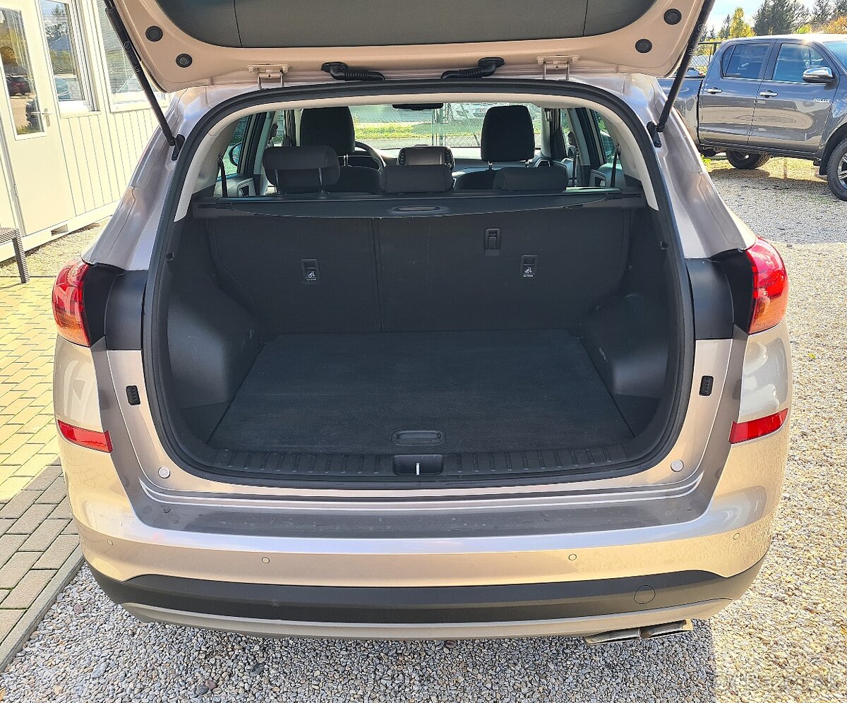 HYUNDAI TUCSON 1.6 T-GDI STYLE 4X4 - 8