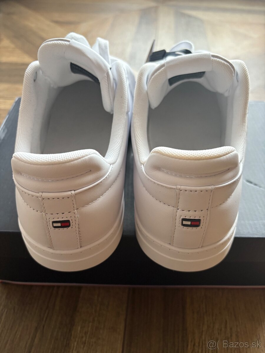 Pánske topánky TOMMY HILFIGER. Veľkosť 43 - 8