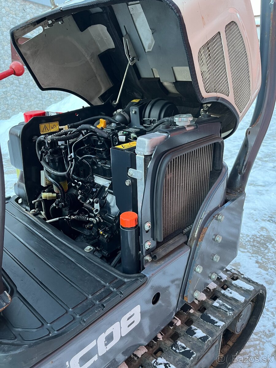 minibager SCHAEFF TC08 10/2020 - 550 mth - top stav - 8