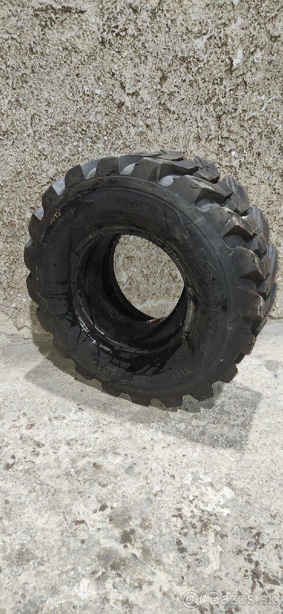 Pneu s diskami 27x10-12 - 8