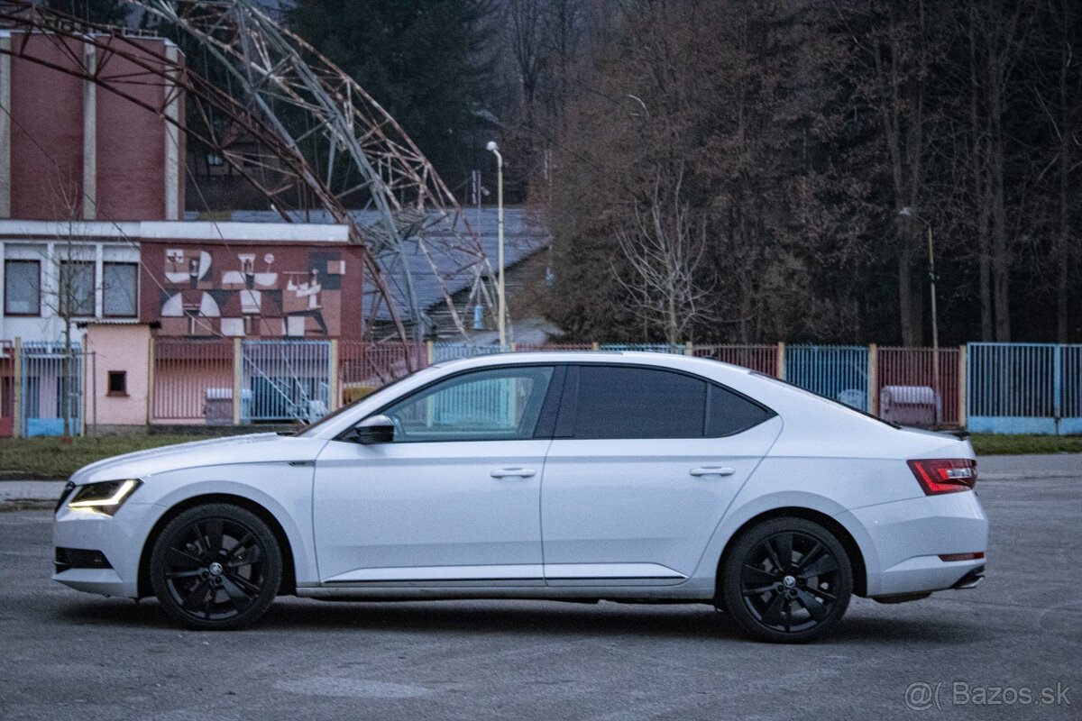 Škoda Superb 2.0 TSI 4x4 Sportline DSG - 8