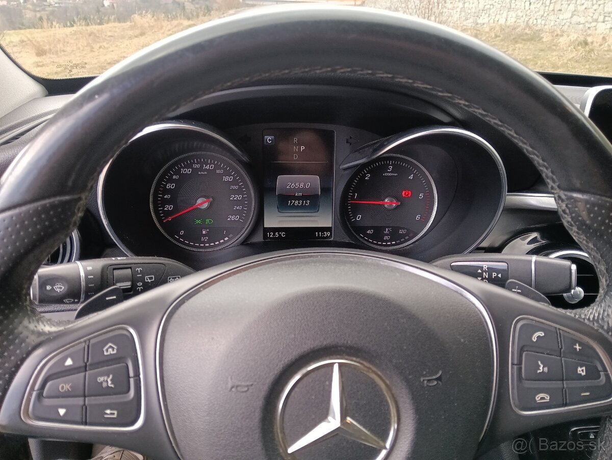 mercedes benz c220d 2017 - 8