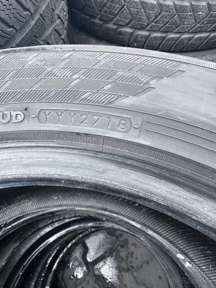 Zimne pneu 215/55R16 - 8