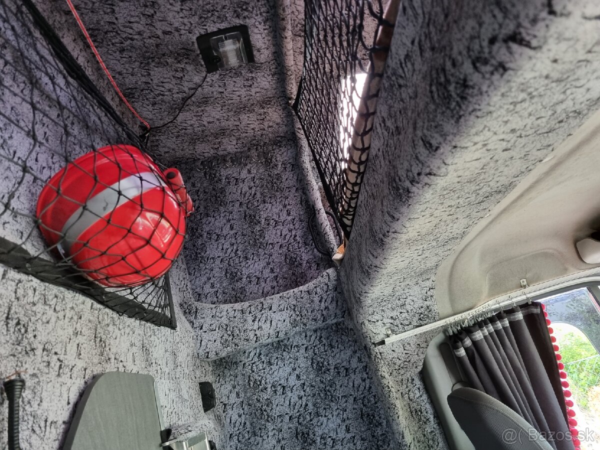 Predám Renault Master Twincab - 8