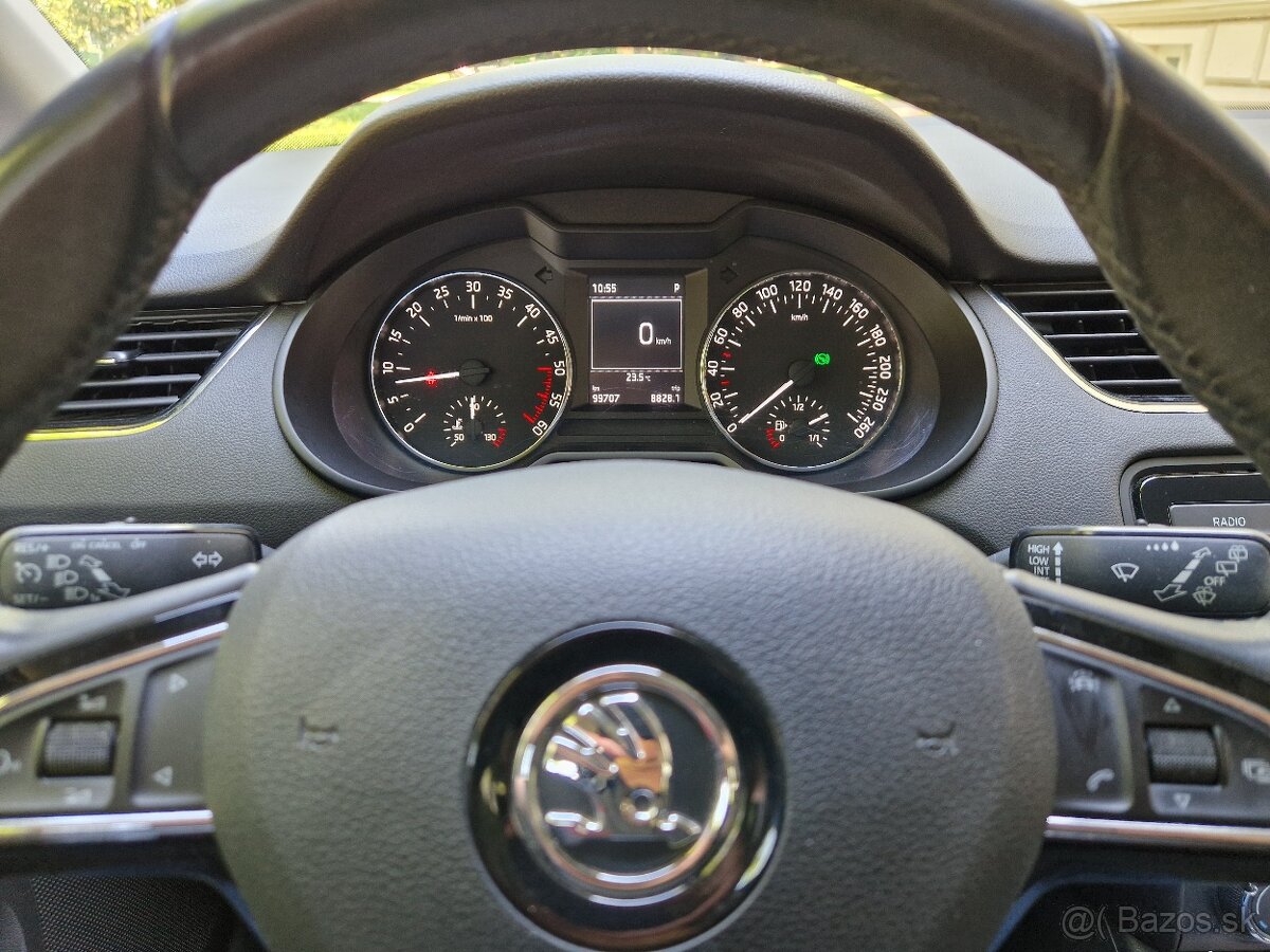 Škoda Octavia Combi - 8