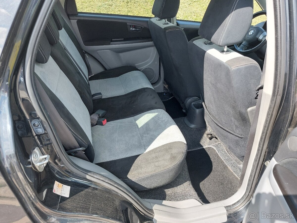 Suzuki SX4 1.6 benzín 4x4 - 8