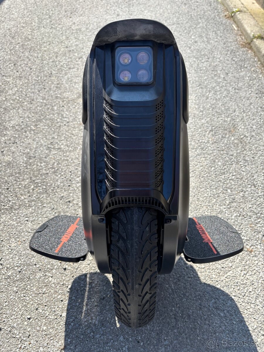NOVÁ Elektrická jednokolka Inmotion V12 - 8