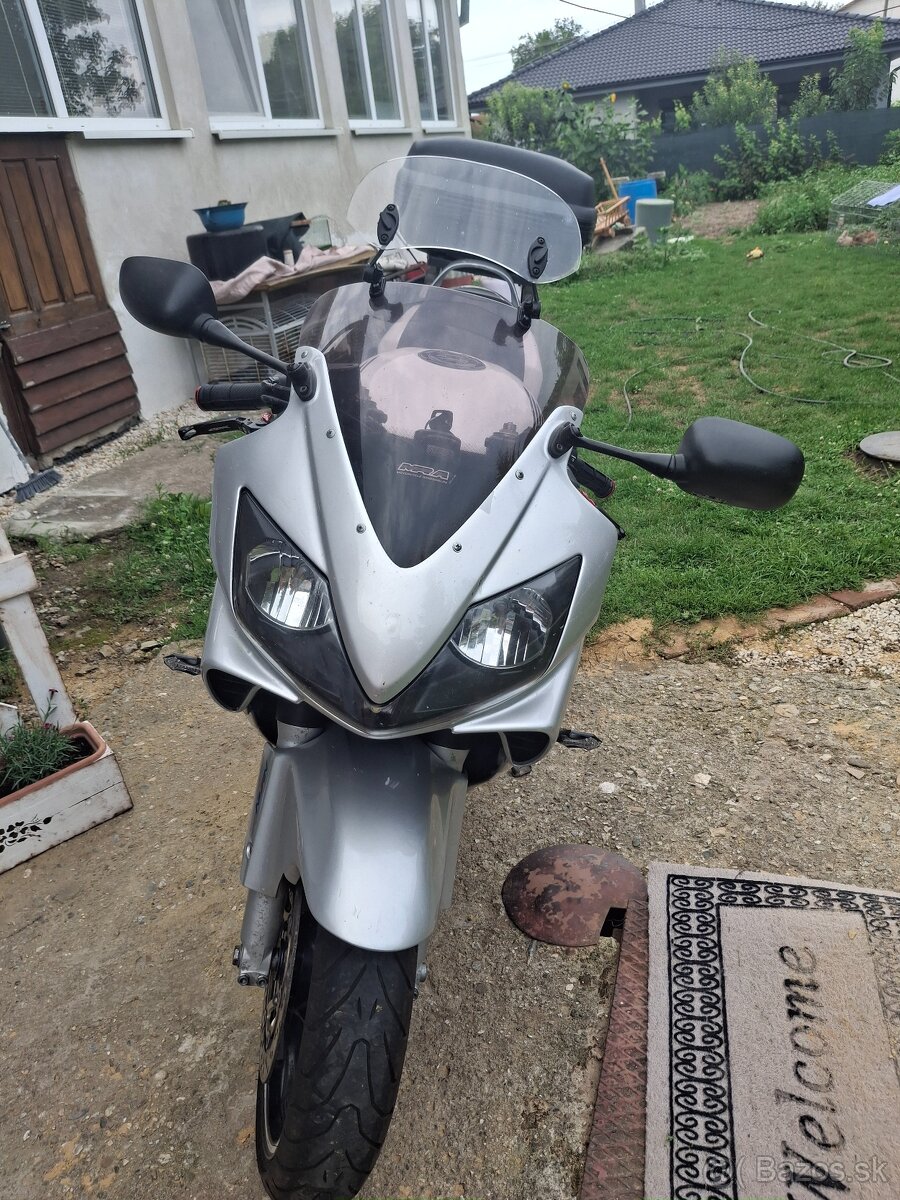 Cbr 600f i4 - 8