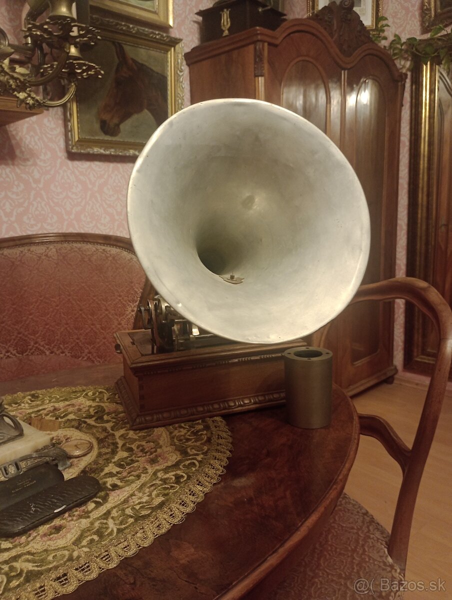 Phonograph Pathé - 8