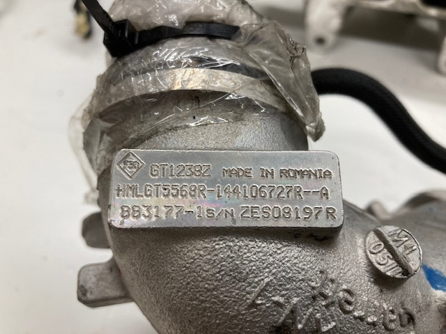 Repasované súčiastky na motor Renault Master M9T 726 - 8