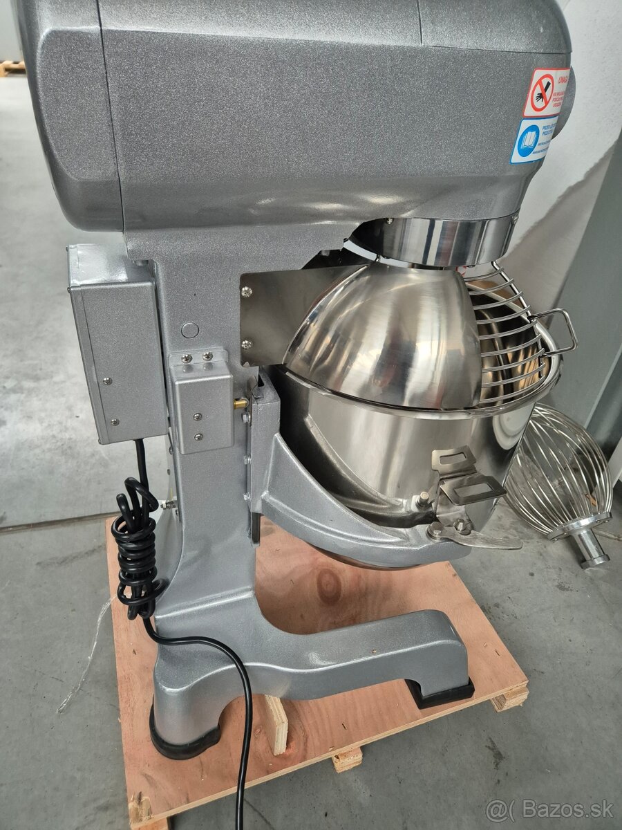 KUCHYŇSKKÝ ROBOT 20L ŠLAHAČ MIESIČ CESTA - 8