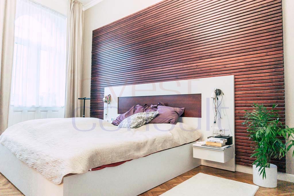 2351 NA PREDAJ LUXUSNÝ TROJIZBOVÝ MEŠTIANSKY BYT V SRDCI KOM - 8