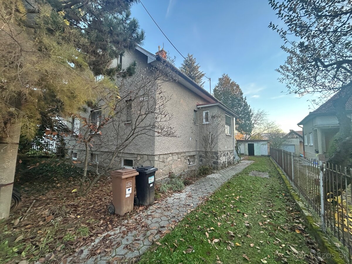 starší rodinný dom na prenájom - 8