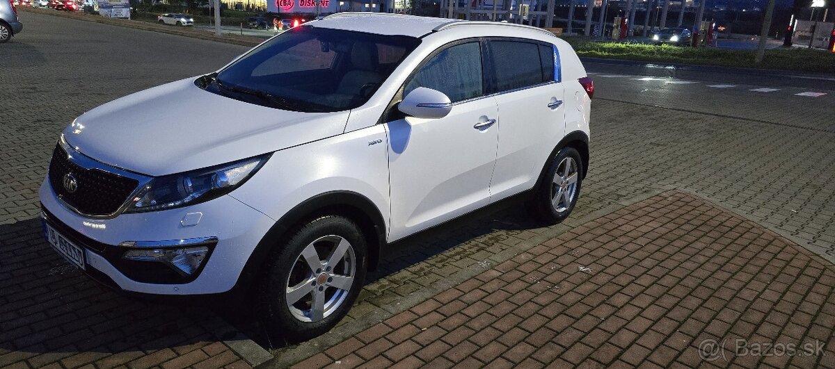 Kia Sportage 2.0 CRDi 135kW AWD - 8