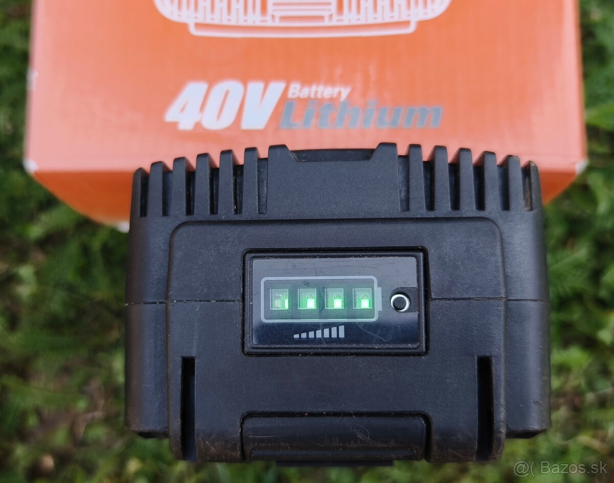 AKU strunová kosačka 40V+6Ah batéria+ultra rýchlonabíjačka - 8