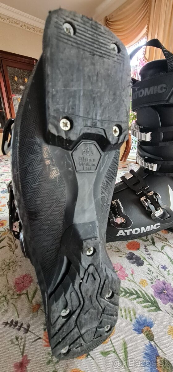Lyžiarky ATOMIC - 8