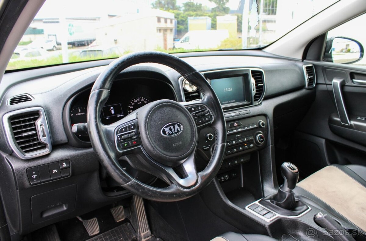 Kia Sportage 1.7 CRDi - 8