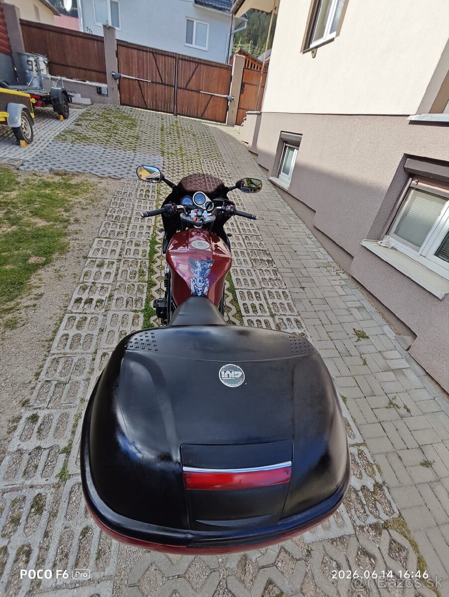 Yamaha Fazer - 8