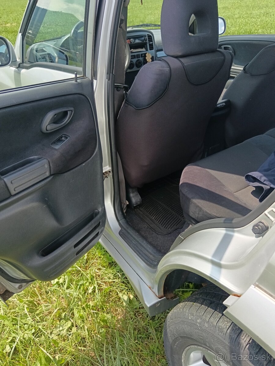 Suzuki Grand Vitara. - 8
