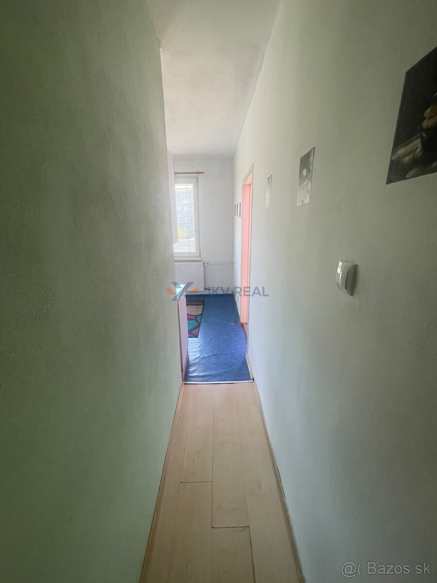 Priestranný 3-izbový byt s balkónom - 8