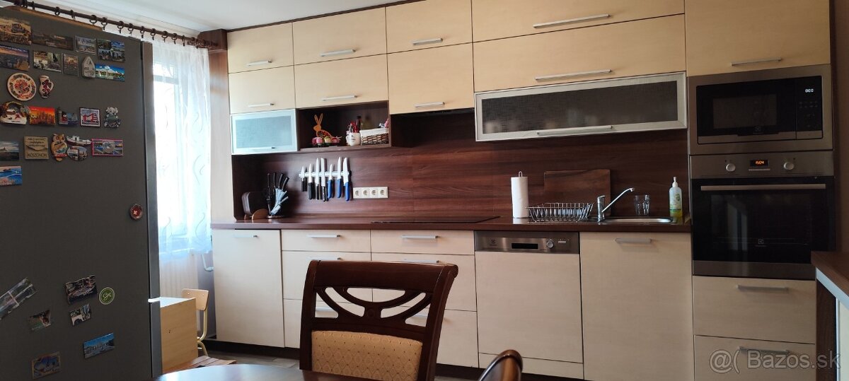 5i dvojgeneračný rodinný dom pri ramene Dunaja, Dunasziget - 8