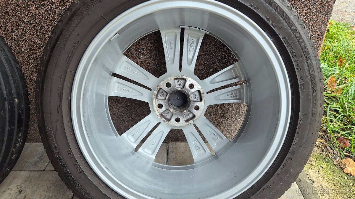 ORIG.SKODA KAROQ R18 215/50/18.SUPERB R18. - 8