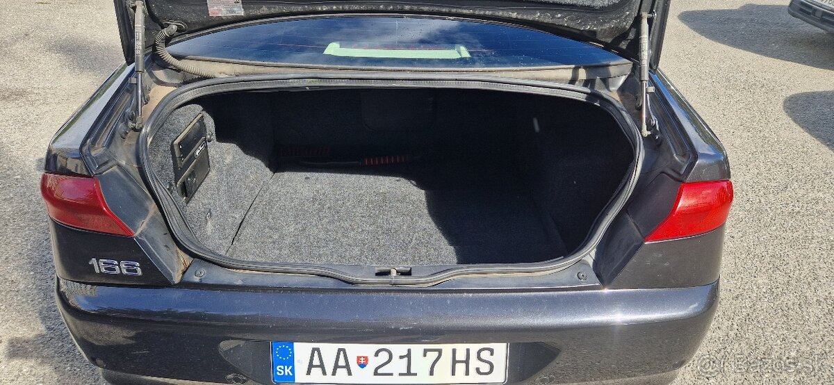 Alfa romeo 166 2,4 JTD - 8