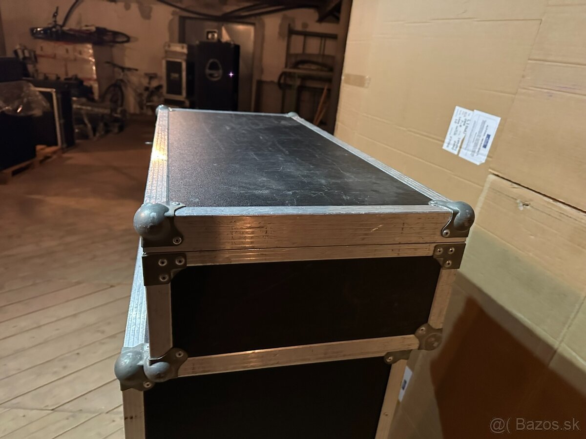 American DJ X Scan LED - 8