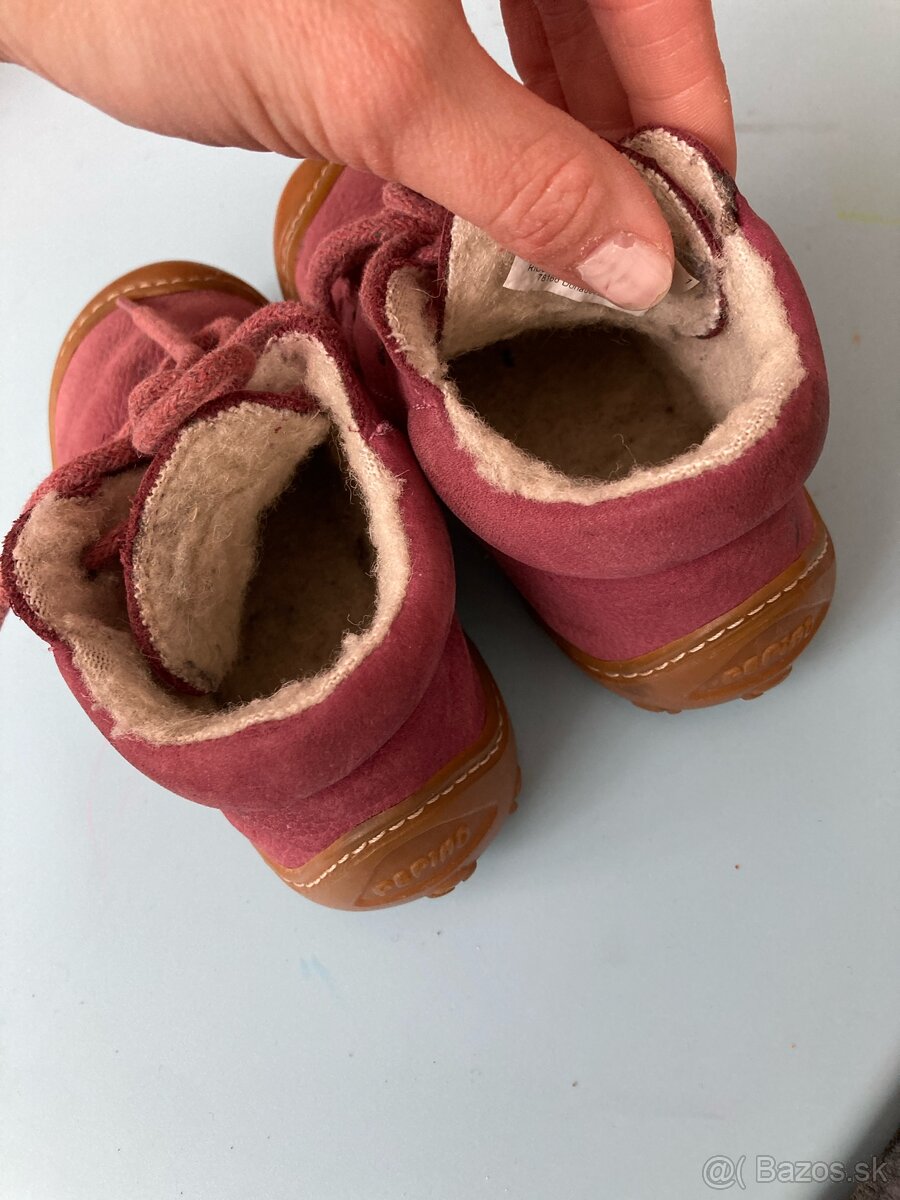 Dievčenské topánky č. 22 - 8