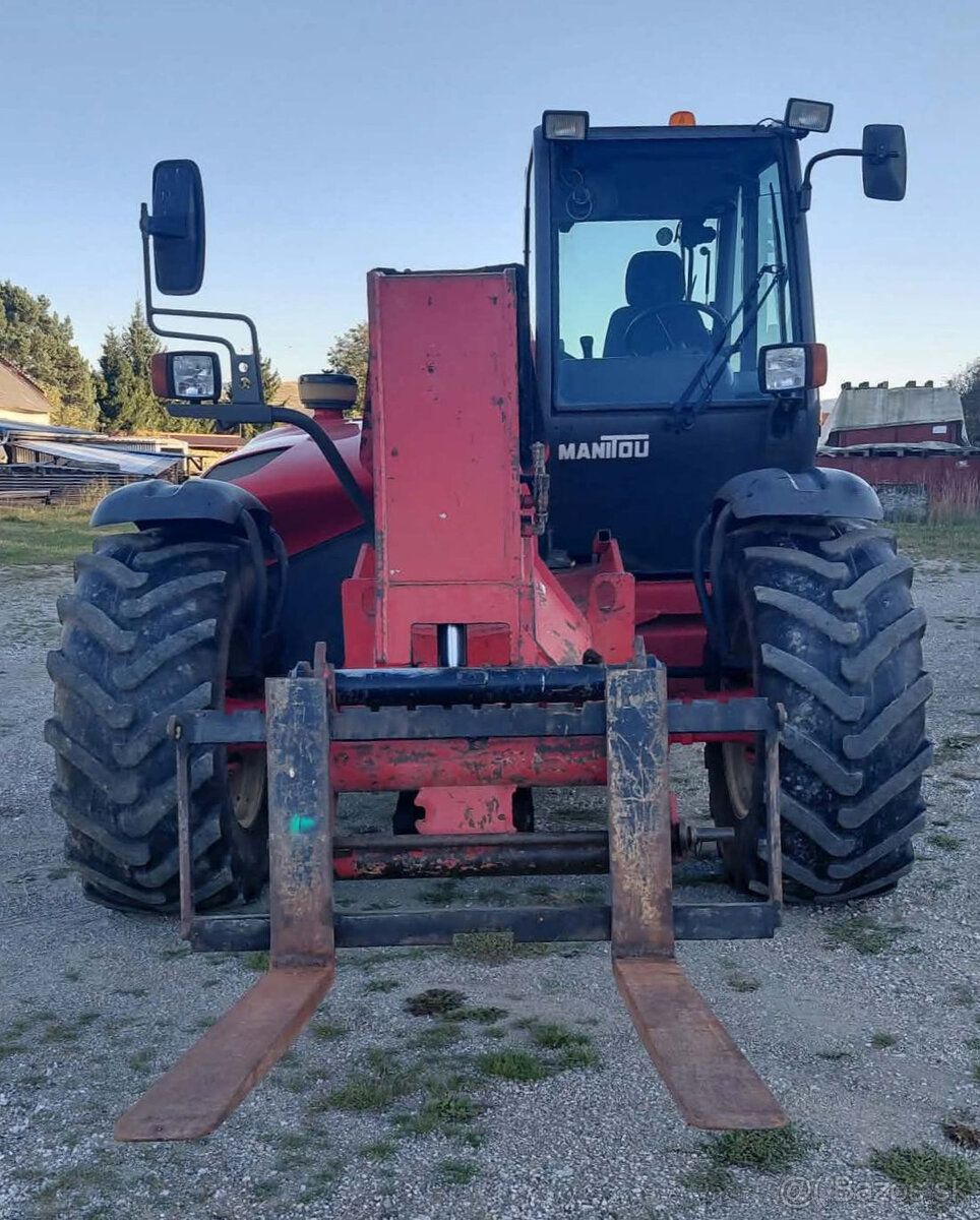 Teleskopický manipulátor MANITOU MT 835 120 LS - 8