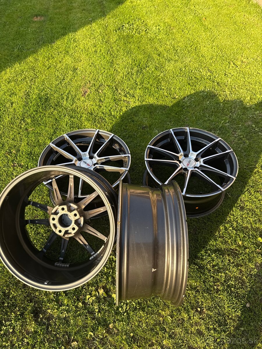 5x112 R19 Motec - 8
