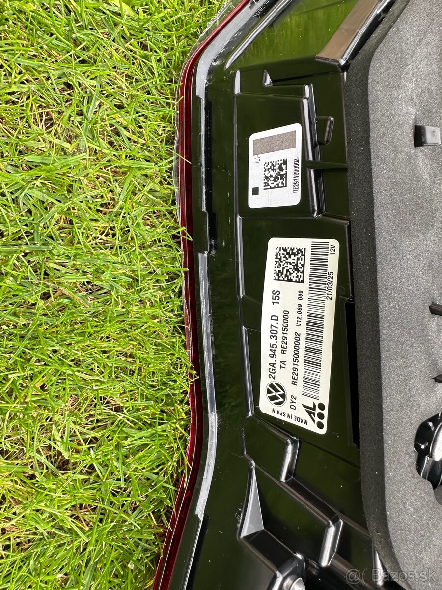 IQ light zadne svetla VW T-ROC original nove - 8