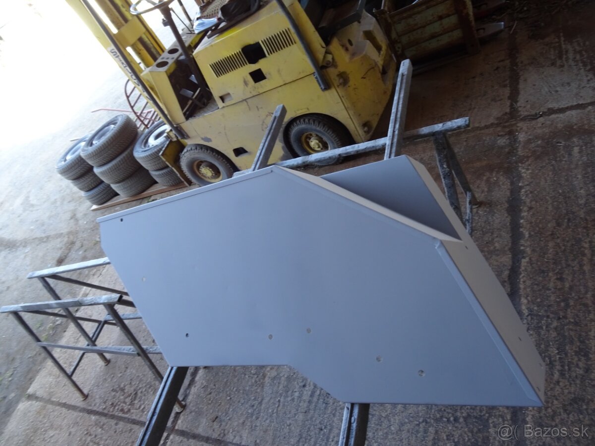 Blatníky Zetor UŘ1 - 8