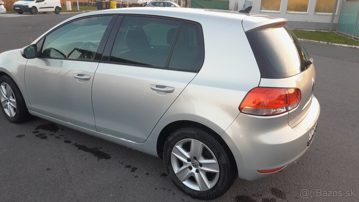 Volkswagen Golf VI 1.6tdi 77kw - 8