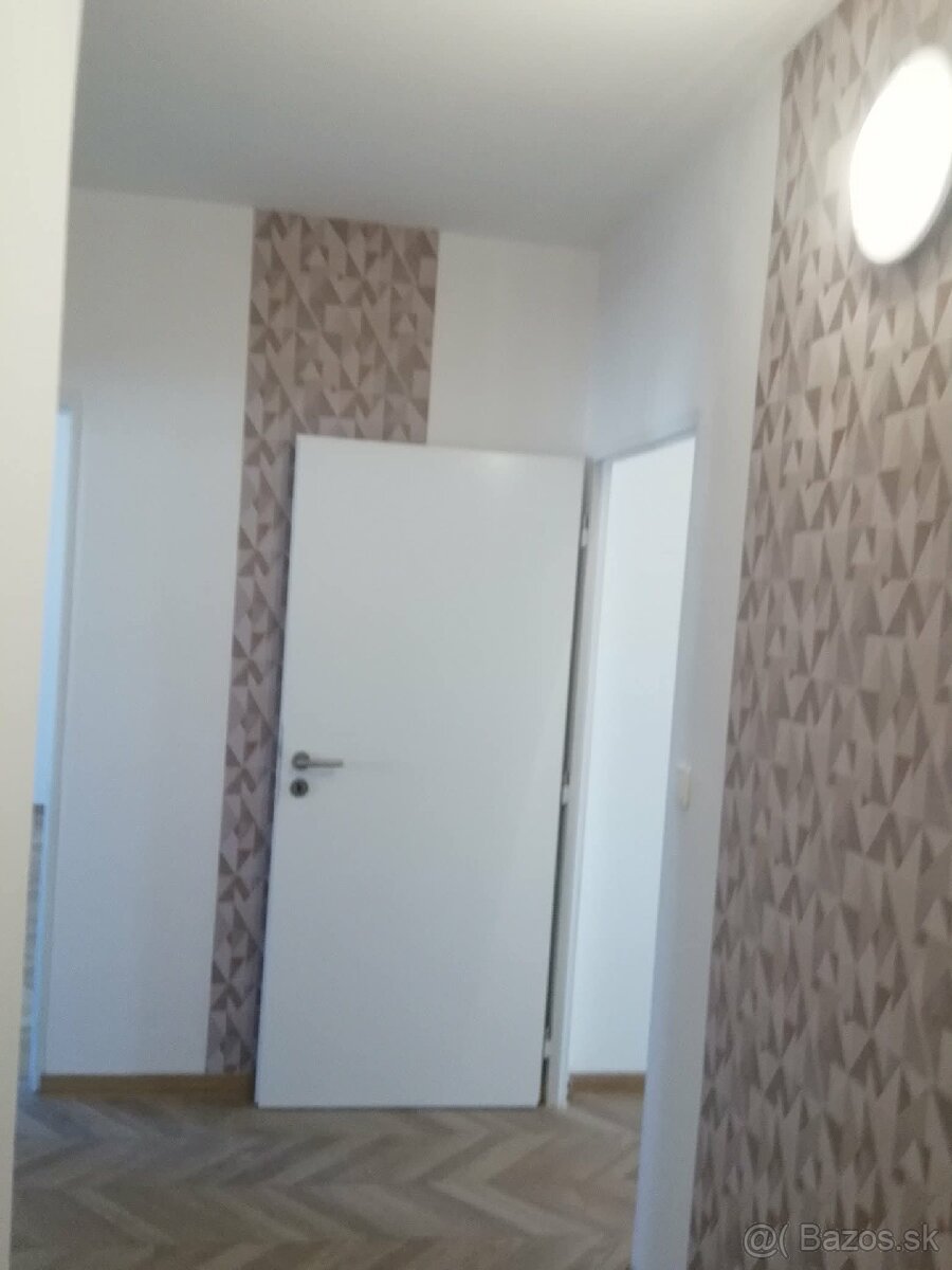 Prenájom 2 izbového bytu Topoľčany - 8