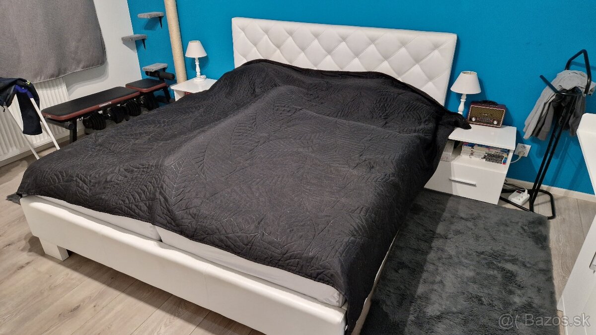 Manželská posteľ - 8